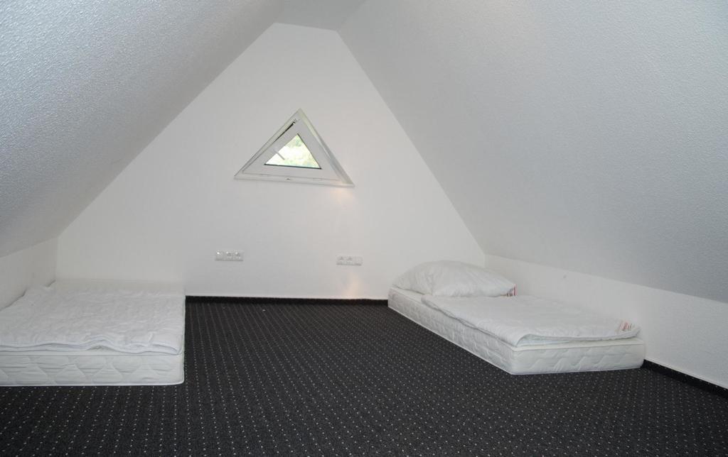 Ferienhaus Emmely Nur Wenige Gehminuten Zum Strand Ruhig Glowe Luaran gambar